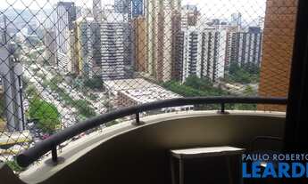 Imagem: FLAT - ALPHAVILLE - SP