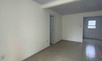 Imagem 6: Casa com 110m² em amplo terreno, 3 dormitórios (2 suites), junto ao centro na praia de Tra