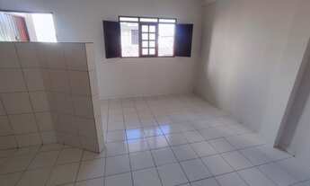 Imagem 2: Alugo kitnet na melhor localização do Brisamar