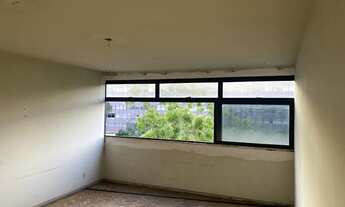 Imagem 3: VENDO SQS 102 VAZADO 112M² 3 QUARTOS SUÍTE