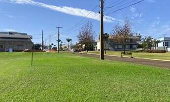 Imagem 7: Terreno Cond. Treviso c/ 680 m2 na Avenida Treviso em frente a praça