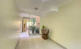 Imagem 5: Vendo Casa com 196 m2 3 suítes sendo 1 master Residencial Itália Sul no Jardim Itália em C