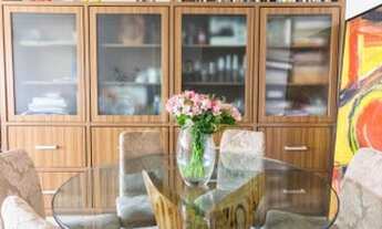 Imagem: Porto Alegre - Apartamento Padrão - Jardim