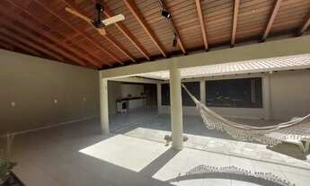 Imagem: Casa para venda com 2 quartos em Manguinhos