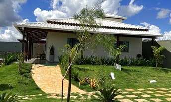 Imagem 4: Fazenda/Sítio/Chácara para venda possui 100 metros quadrados com 3 quartos