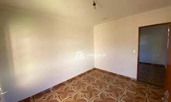 Imagem 4: Casa com 3 dormitórios para alugar, 151 m² por R$ 2.069,48/mês - Leblon - Uberaba/MG