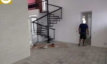 Imagem 4: Excelente Casa em Candeias com 4Qts(2Suítes), 4Garagens, Próx. da Orla, Veja