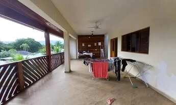 Imagem 6: Sobrado com 5 Suítes Locação Anual