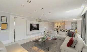 Imagem 3: RUA BAHIA - NEOCLÁSSICO - FINO ACABAMENTO SUPER CLOSET - 4 GARAGENS