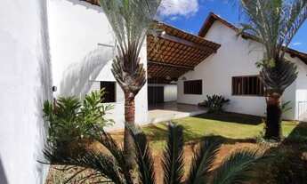 Imagem: Vendo linda casa 2 quartos e 2 banheiros