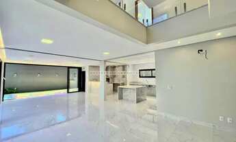 Imagem 6: Sobrado de 5 suítes no condomínio Portal do Sol Garden