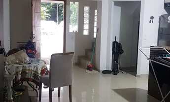 Imagem 2: Vendo casa germinada 3 quartos sendo uma suíte