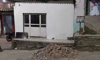 Imagem: Vendo Casa em construção em comercial