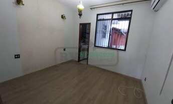 Imagem 7: Casa para venda possui 250 metros REFORMADA com 4 quartos em Jardim do Sol - Juiz de Fora