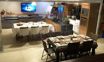 Imagem 2: Cobertura de 174m² distribuídos em 2 dormitórios sendo 1 suíte + 1 closet