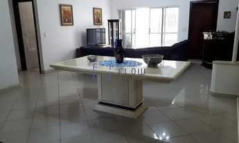 Imagem 3: Sobrado contendo 4 Sobrado com 4 dormitórios, 4 banheiros, sendo 3 suítes, uma delas com h