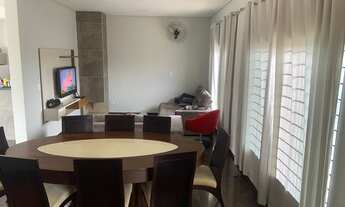 Imagem 6: Sobrado para venda possui 260 metros quadrados com 3 quartos em Canoas - Pontal do Paraná