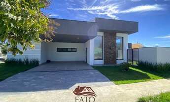 Imagem 2: Linda casa em terreno de esquina no condomínio Campos do Conde