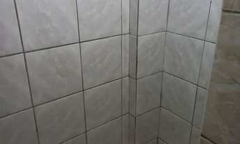 Imagem 5: Aluga-se kitnet Casa com 1 dormitório