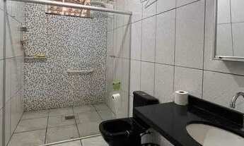 Imagem 6: Casa para venda possui 215 metros quadrados com 3 quartos em Novo Horizonte - Serra - Espí