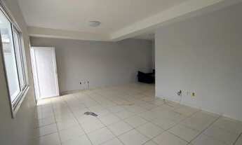 Imagem 4: Sobrado em Bertioga em frente portaria do Sesc