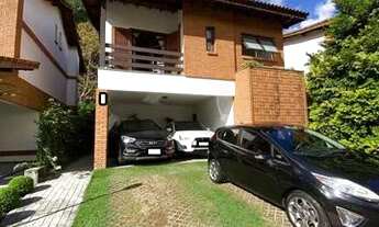 Imagem: Sobrado em condomínio com 4 dormitórios