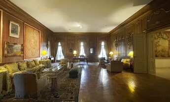 Imagem 5: Magnifica e imponente Mansão no Jardins. Com um terreno que possibilita diversas utilizaçõ