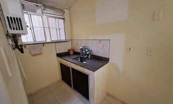 Imagem 2: Kitnet/conjugado para venda possui 32 metros quadrados em Centro - Rio de Janeiro - RJ