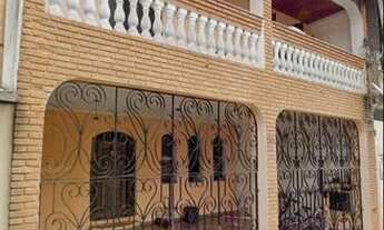 Imagem: Sobrado para aluguel tem 200 metros quadrados