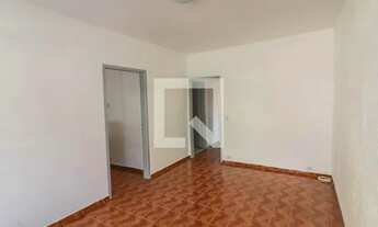 Imagem 2: Casa para Aluguel - Jardim Éster Yolanda, 2 Quartos, 90 m2