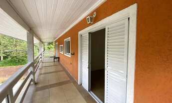 Imagem 2: Casa de condomínio térrea para aluguel e venda tem 250 metros quadrados com 3 quartos