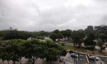 Imagem 3: Apartamento para venda com 50 metros quadrados com 1 quarto em Glória - Rio de Janeiro - R