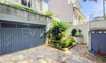 Imagem 6: Sobrado á venda com 3 dormitórios e 4 vagas de garagem