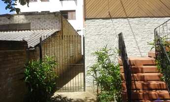 Imagem 2: CASA DE MADEIRA Casa com 3 dormitórios