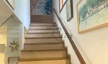 Imagem 6: Casa em Condomínio - Jardim das Colinas - 360 metros quadrados - 2 Dormitórios - 2 Suítes