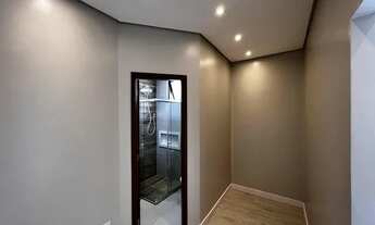 Imagem 2: Duplex no Novo Aleixo (Próx: ao campo de golfe.) 03 quartos sendo um master com closet, e