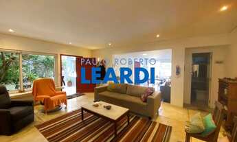 Imagem: SOBRADO - INSTITUTO DE PREVIDÊNCIA - SP