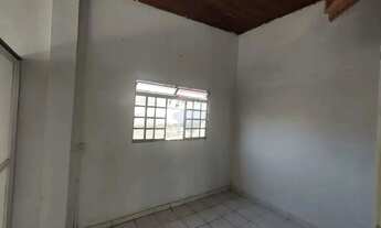 Imagem 5: Casa Espaçosa no Bairro Minascaixa em Terreno de 360m²