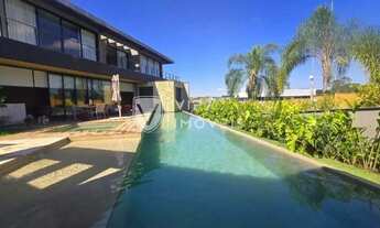 Imagem: Casa de Condomínio à venda, 4 quartos