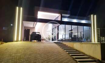 Imagem: Casa 04 suítes e piscina com borda infinita