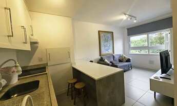 Imagem 3: Apartamento mobiliado, 2 dormitórios, com vaga escriturada - Cidade Baixa