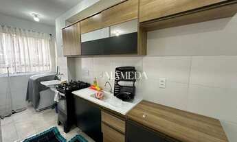 Imagem 4: Apartamento com 2 Quartos Terreo Com Armário na Cozinha para alugar, 52 m² por R$ 1.000/mê