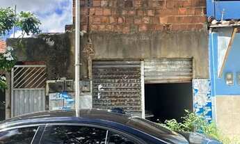 Imagem: Vendo 3 casas e um ponto comercial ouro