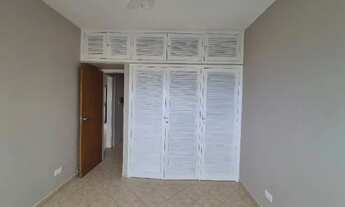 Imagem 6: 2 Dormitórios - Frente Praia - Garagem - Portaria 24 horas