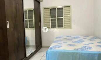 Imagem 7: Oportunidade Rara no Nova Esperança: Casa Ampla com 4 Quartos e Conforto Total