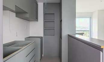 Imagem 2: LUXUOSO APTO ANDAR ALTO 02 DORM,SUÍTE, GARAGEM, ELEVADOR SACADA E CHURRASQUEIRA, MÓVEIS SO