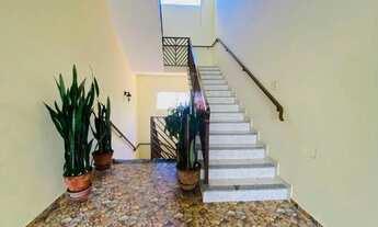 Imagem 5: Casa espaçosa no Centro da cidade! Comercial ou Residencial!