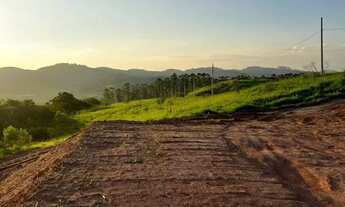 Imagem 7: Terrenos planos Para sua Chácara em frente o lago