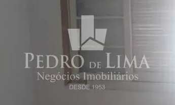 Imagem 6: Sobrado frontal na região Central da Penha