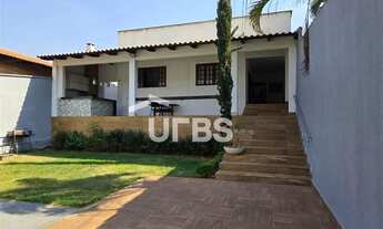 Imagem: Vende-se Sobrado 5Qt St.Jaó R$ 890.000